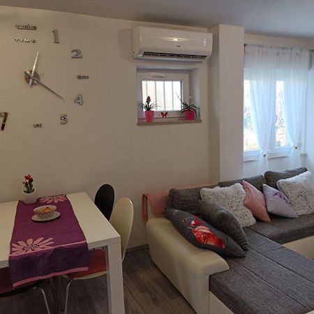 Apartments Mary & Free Parking Rovinj Habitación foto